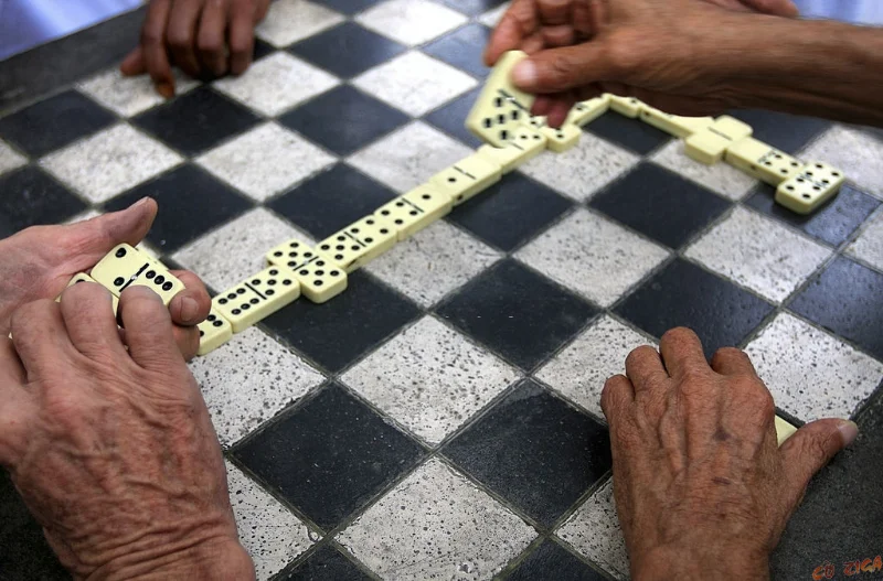 Tham gia chơi domino cần biết luật chơi cơ bản